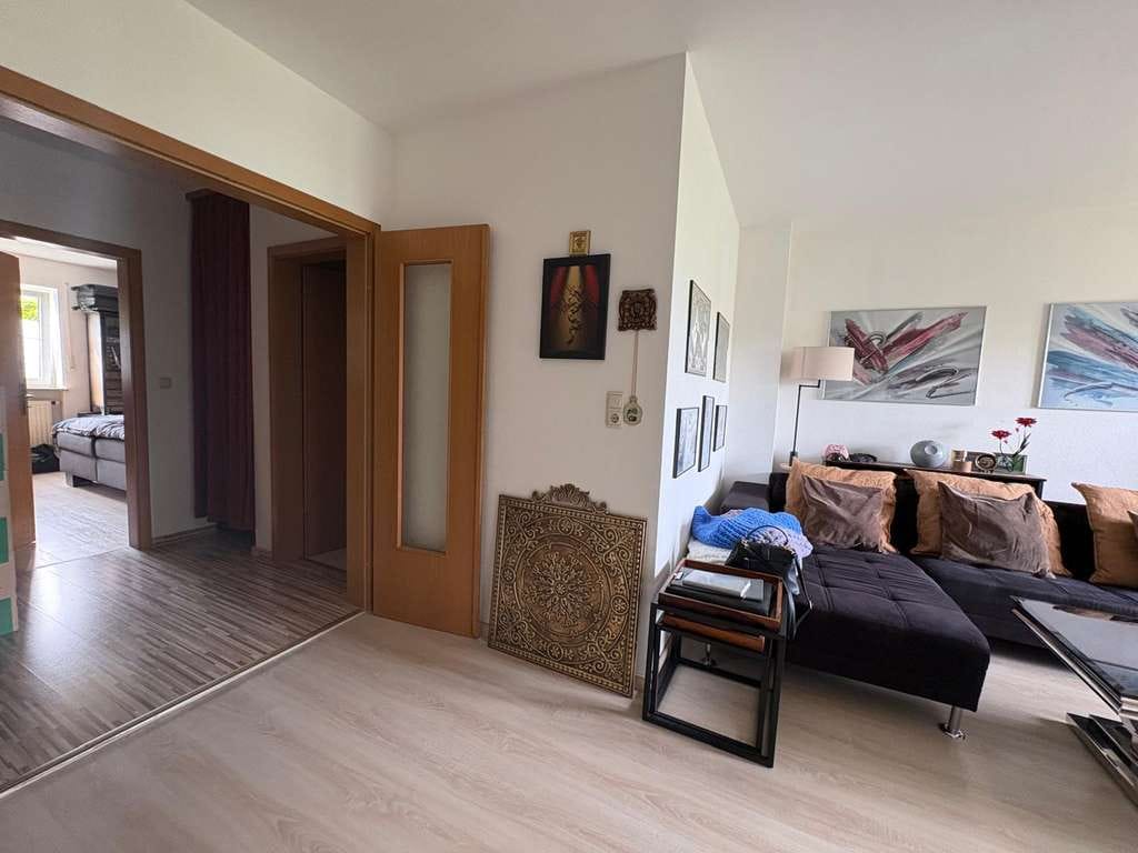 Immobilie in Scheyern - Helle, gut geschnittene und zentral gelegene 3 Zimmer Wohnung in Scheyern zu verkaufen - Bild 3
