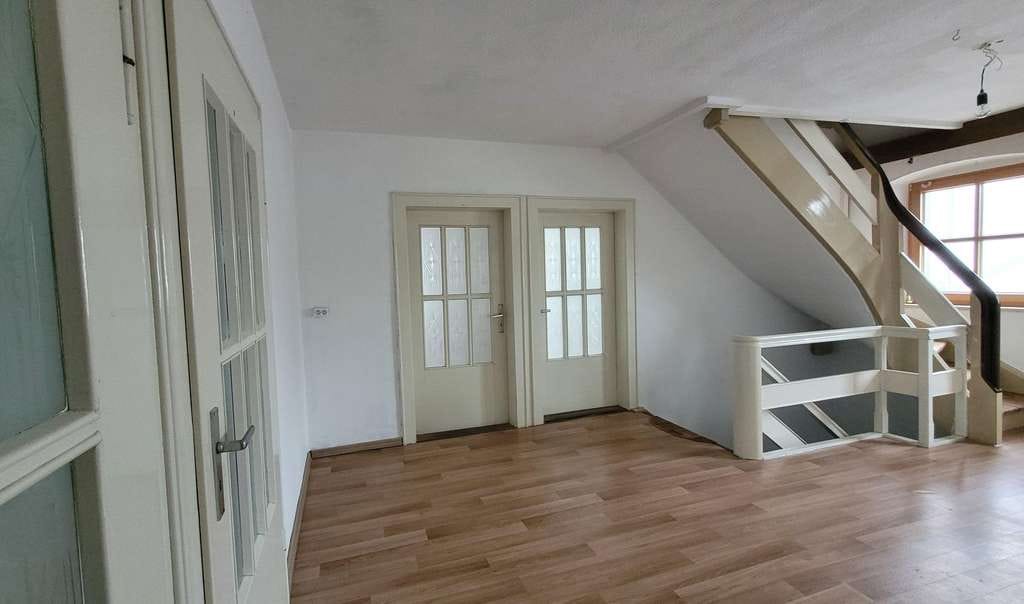 Immobilie in Marktleugast - Landhaus, vielseitig nutzbar, 380 qm Wohn- und Nutzfläche,  für große Familien oder Gruppen - Bild 3
