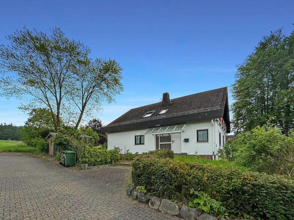 Immobilie in Wittgert - Einfamilienhaus auf traumhaftem Grundstück - Bild 0