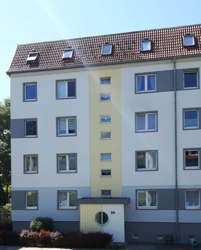 Immobilie in Hildburghausen - Inflationsschutz mit vermieteter Dachgeschosswohnung - Bild 2
