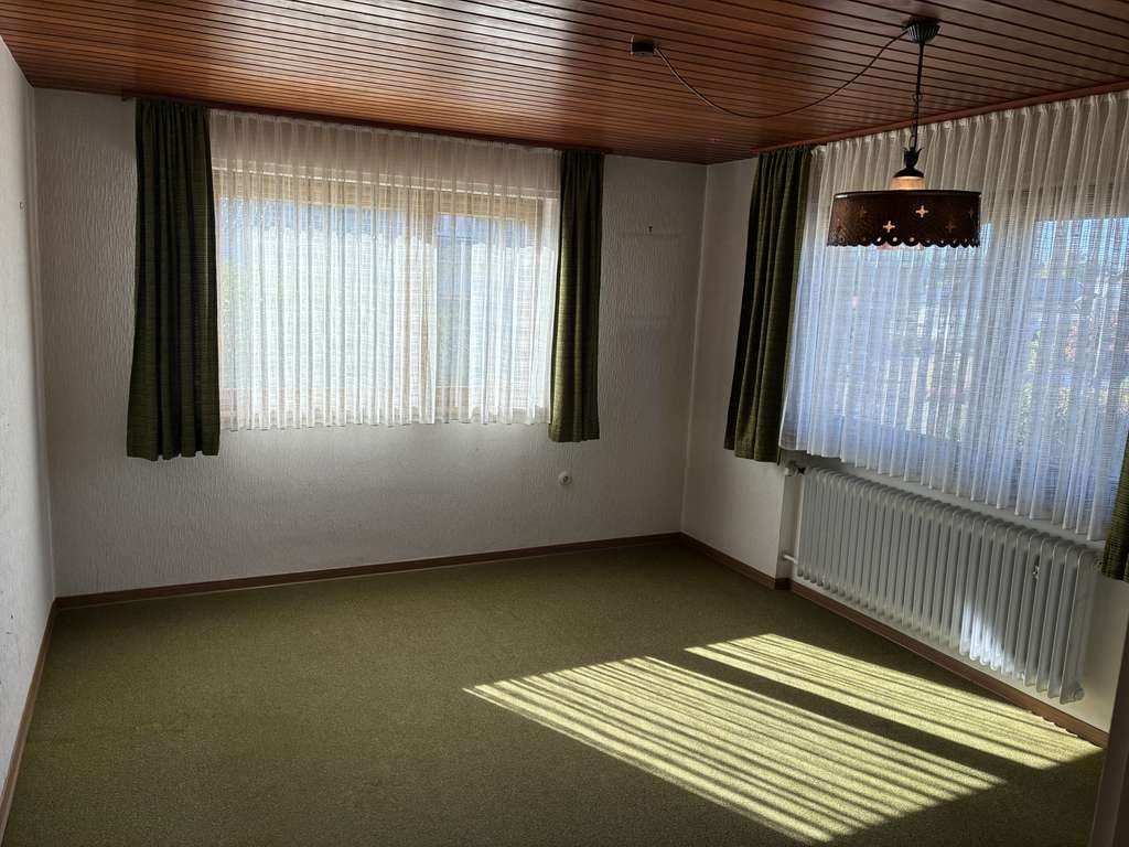 Immobilie in Tiefenbronn - Einfamilienwohnhaus - Bild 4