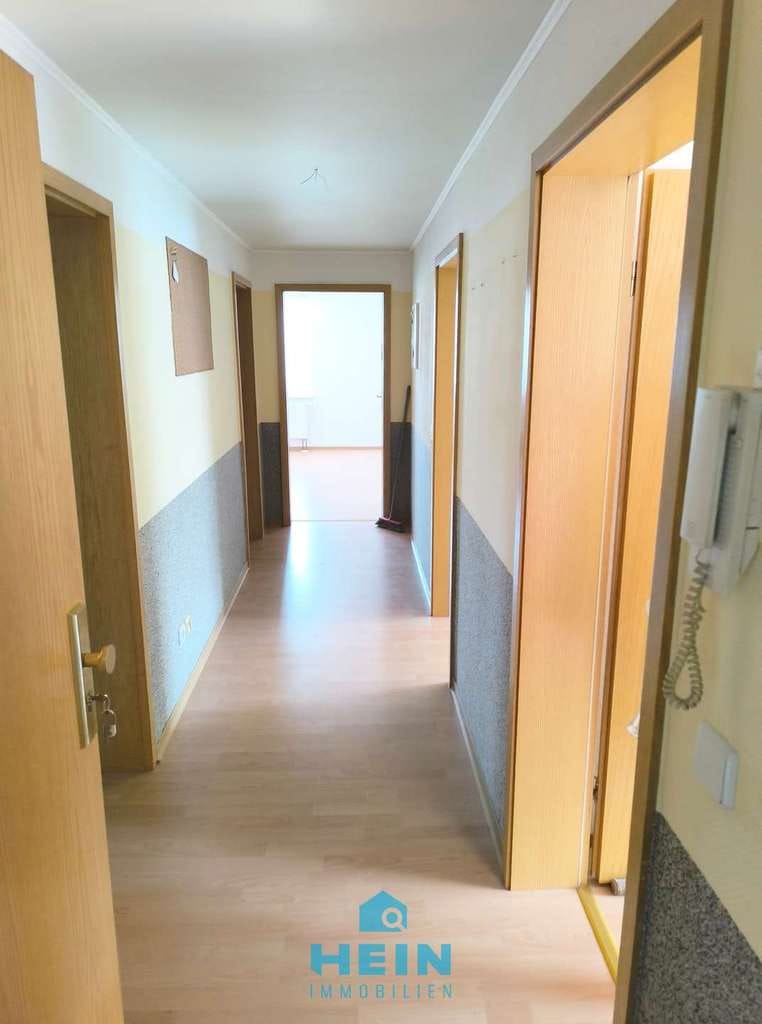 Immobilie in Meerane - Interessante Kapitalanlage! Lichtdurchflutete, vermietete 3-Zimmer-Wohnung in Meerane - Bild 2