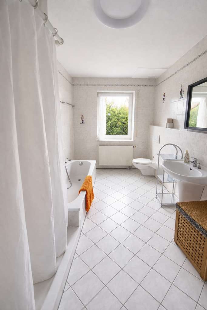 Immobilie in Schauenburg - Helle Eigentumswohnung im Erdgeschoss mit Balkon und durchdachter Raumaufteilung - Bild 4