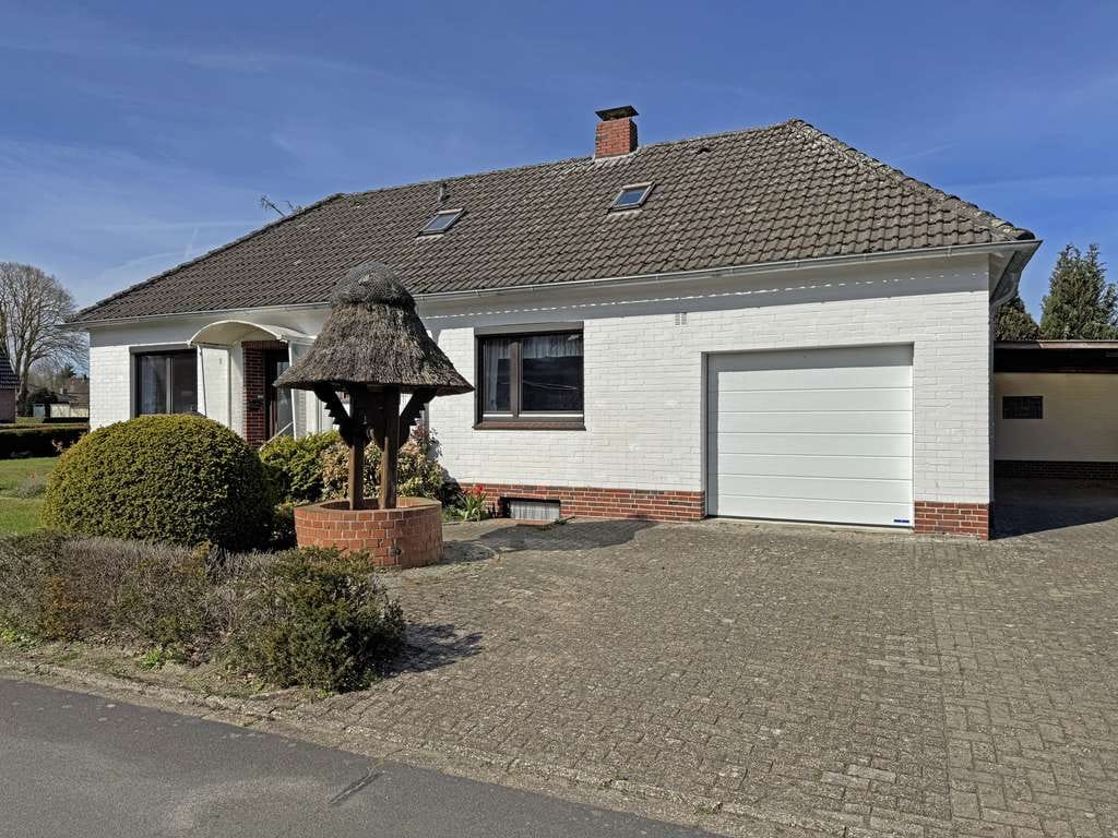 Immobilie in Schortens - Für Heimwerker: Bungalow/Haus  in altersgemäßem Zustand mit viel Nutzfläche und großem Grundstück! - Bild 3