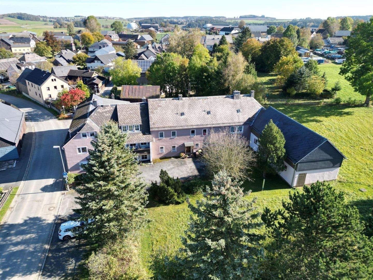 Immobilie in Schauenstein - bestens etablierte Gastwirtschaft mit viel Land - Bild 0