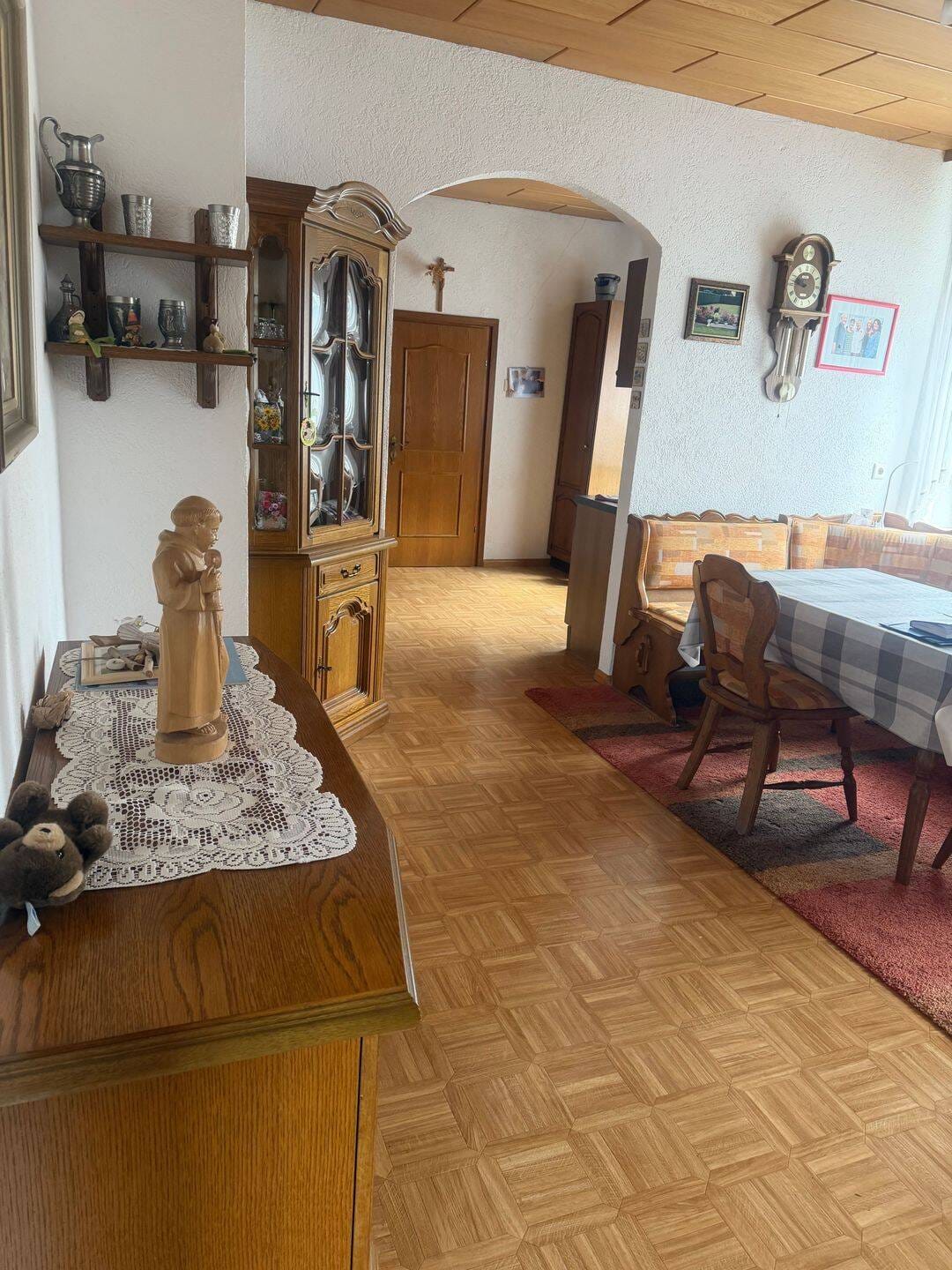 Immobilie in Schönenberg-Kübelberg - Sehr gepflegtes großes 1-2 Familienhaus mit schönem Grundstück - Bild 0