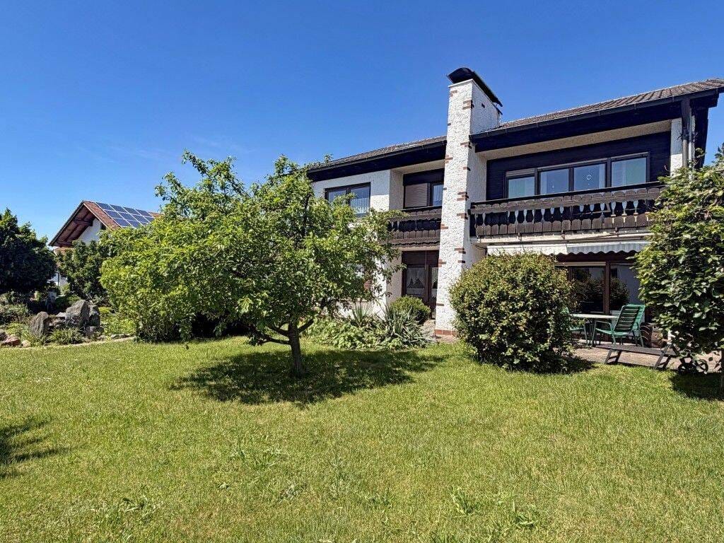 Immobilie in Teising - Haus mit viel Wohnraum und LKW-Garage - Bild 1