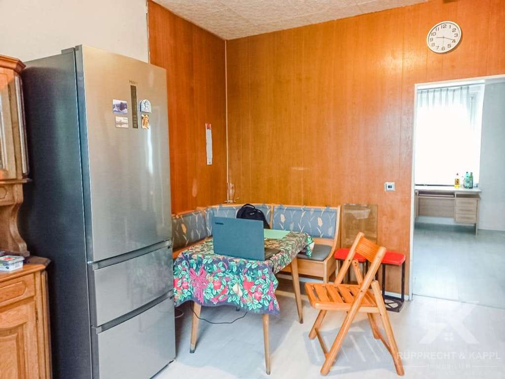 Immobilie in Weiden in der Oberpfalz - Lukratives Dreifamilienhaus in aufstrebender Lage beim Klinikum / Weiden - Bild 4