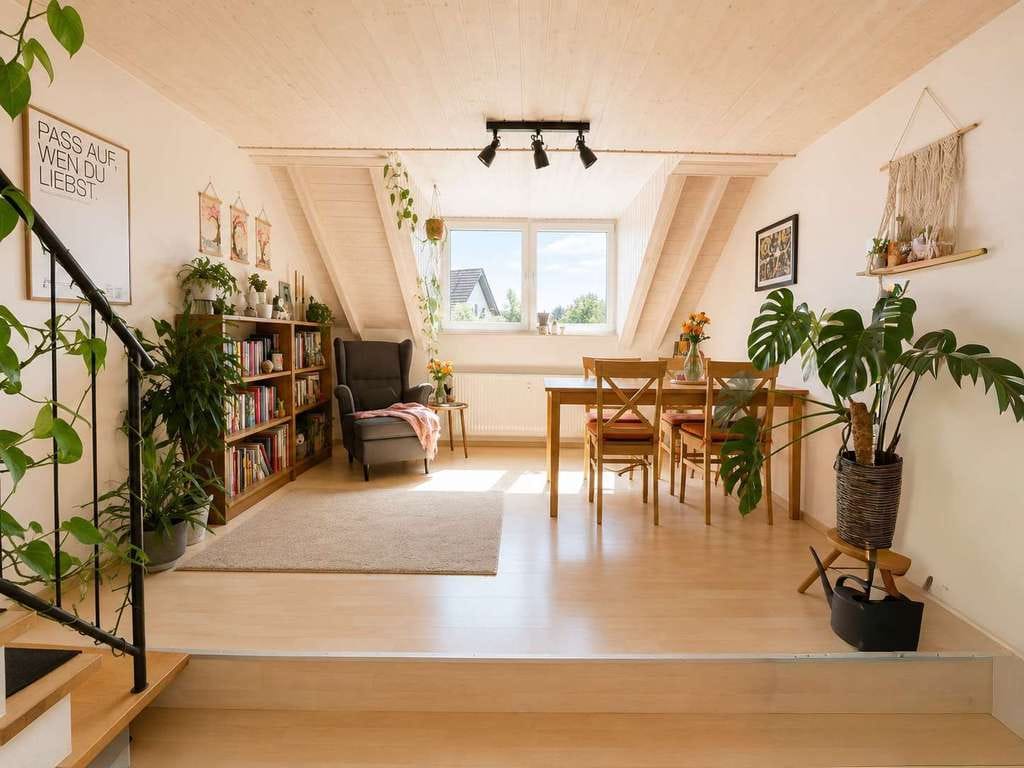 Immobilie in Eichenzell - Maisonette-Wohnung mit Studio in Eichenzell – Zuhause mit Charakter, Kapitalanlage mit 4,4% Rendite! - Bild 2
