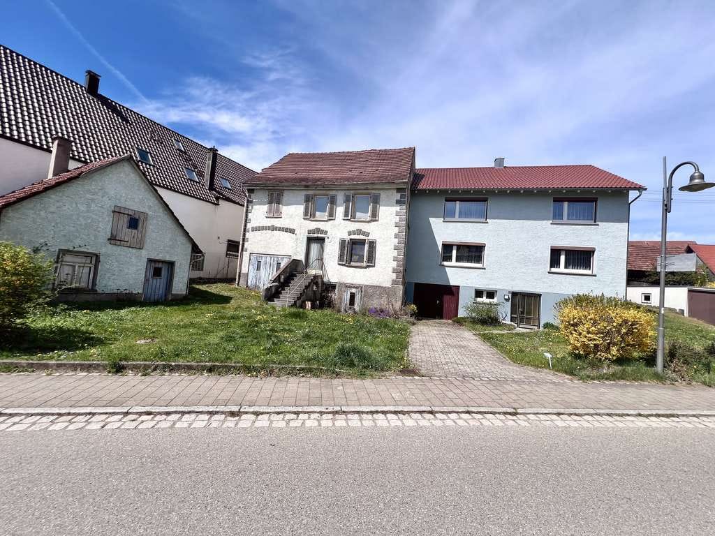 Immobilie in Immendingen - Familienhaus mit Platz für Ideen - Bild 2