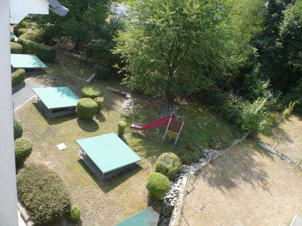 Immobilie in Auerbach/Vogtland - sonnenverwöhnte 3-Raum-Wohnung mit Balkon und TG-Stellplatz - Bild 0