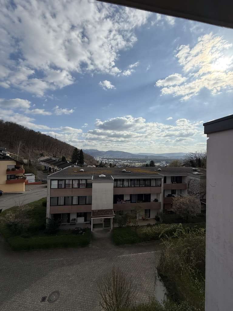 Immobilie in Grenzach-Wyhlen - Lichtdurchflutete Wohnung mit tollem Blick - Bild 0