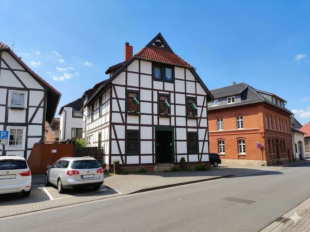Immobilie in Bad Gandersheim - Steuern sparen: Fachwerk-Denkmal im Sanierungsgebiet - Bild 1