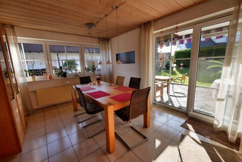 Immobilie in Wolpertswende - Einfamilienhaus mit Einliegerwohnung - Bild 3