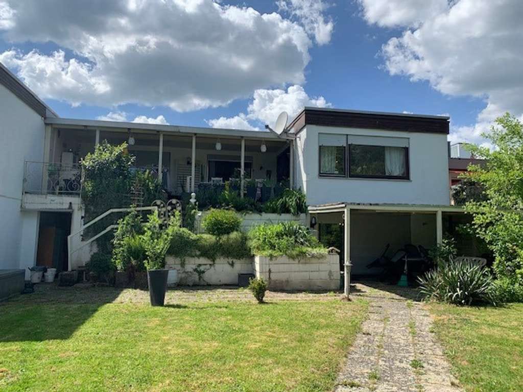 Immobilie in Dettenhausen - ..ein Haus für die Familie am Ortsrand von Dettenhausen, Wohngebiet "Sauwasen"... - Bild 0