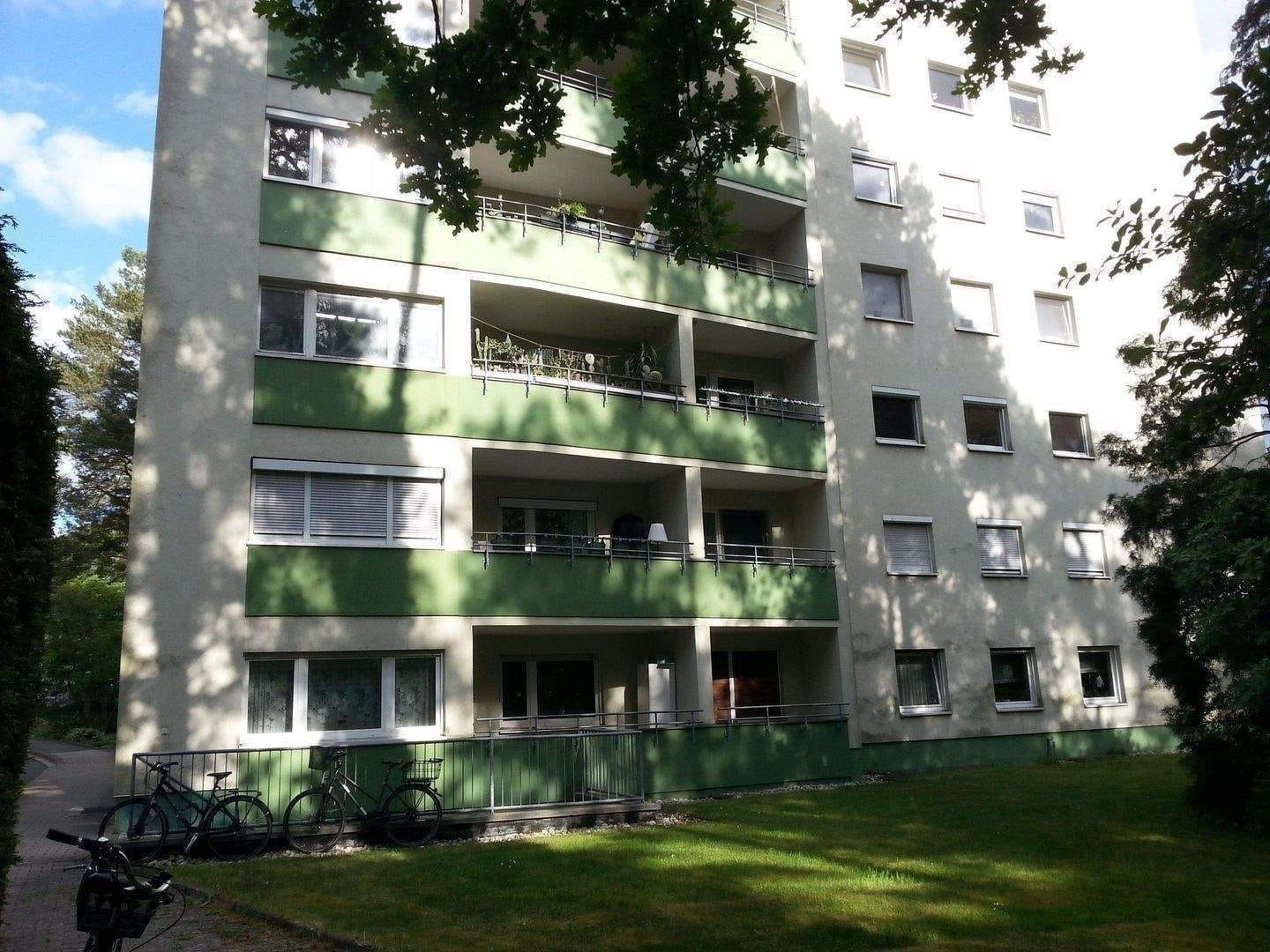 Immobilie in Spardorf - 2-Zimmer-ETW in Spardorf mit 60 m² Wohnfläche und großem Westbalkon in sehr ruhiger Waldrandlage - Bild 0