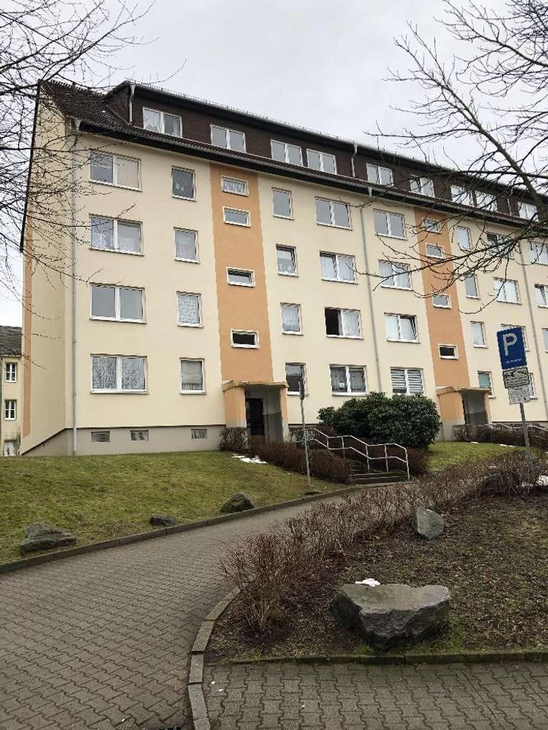 Immobilie in Chemnitz - Helle Dachgeschosswohnung mit Stellplatz in Chemnitz/Reichenbrand - Bild 0