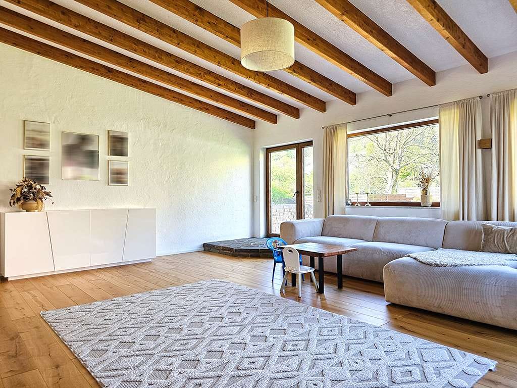 Immobilie in Gönnersdorf - Attraktives und familienfreundliches Einfamilienhaus mit traumhaftem Gartengrundstück in Gönnersdorf - Bild 4