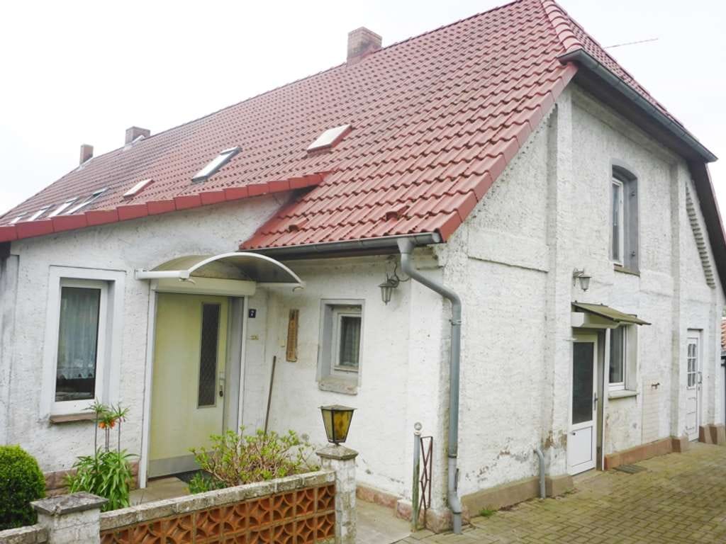 Immobilie in Altkalen - Gegen Gebot !
Sanierungsobjekt mit viel Nebengelass für Hobby und Freizeit - Bild 1