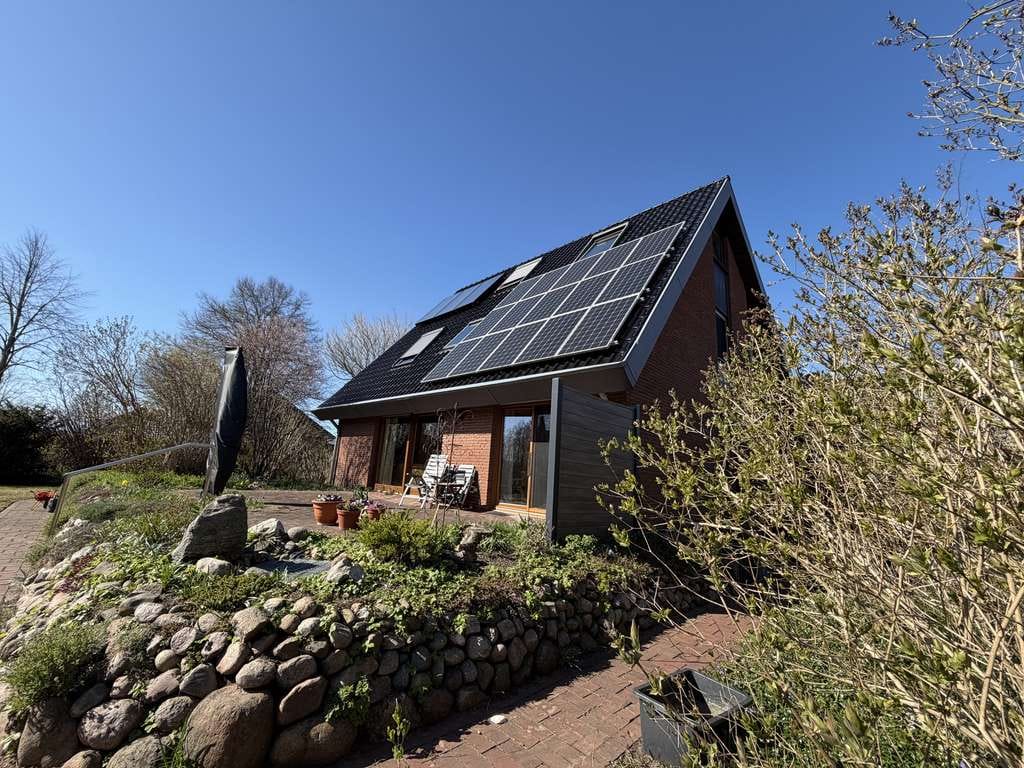 Immobilie in Nübbel - "SCHÖNER WOHNEN" in Eider und Kanalnähe in einem traumhaften Architektenhaus mit Wärmepumpe! - Bild 3