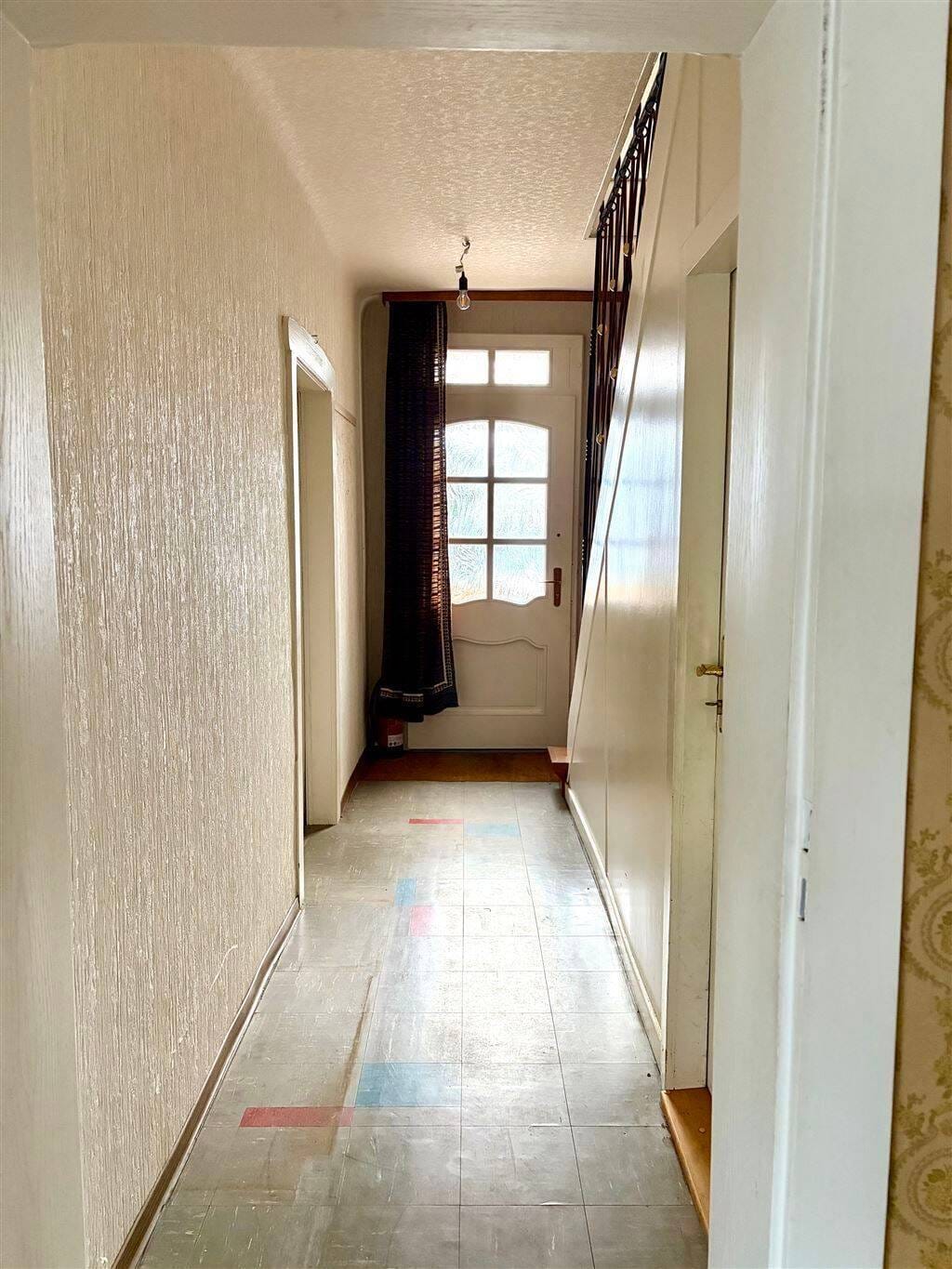 Immobilie in Saarwellingen - Saarwellingen-OT: 1 Fam.-Haus mit Garten in ruhiger Lage - Bild 1