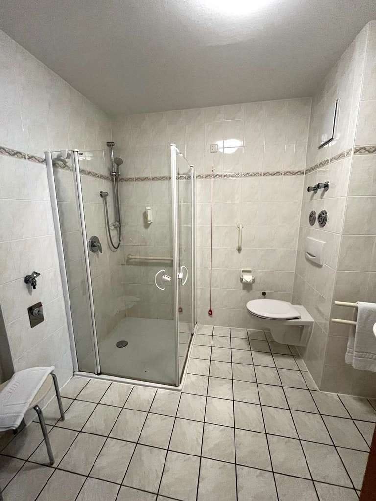 Immobilie in Schlangenbad - Seniorengerechtes Ein-Zimmerappartement direkt am Kurpark - Bild 4