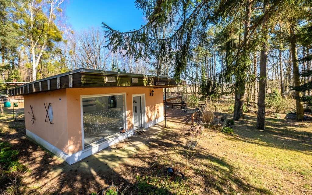 Immobilie in Schorfheide - Heinze-Immobilien (IVD): Wochenendhaus für Handwerker nahe Üdersee - Bild 0