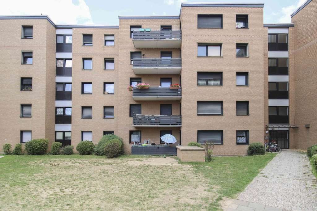Immobilie in Bergheim - Behaglichkeit pur: 3-Zi.-Etagenwohnung in Feldrandlage - Bild 0