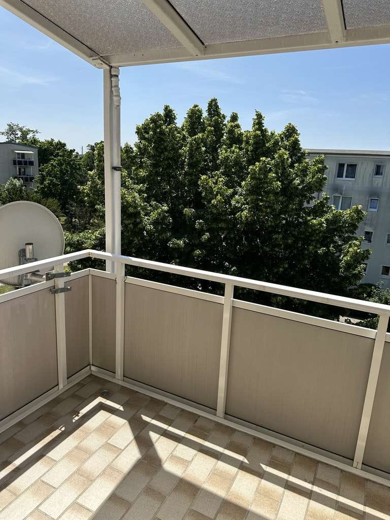 Immobilie in Weißenfels - Gepflegte 3-Zimmer Dachgeschosswohnung in Weißenfels - Bild 2