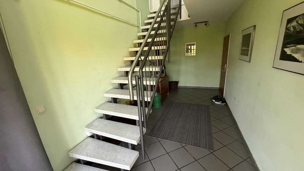 Immobilie in Haseldorf - Ein Zuhause im Grünen – Erdgeschosswohnung mit Terrasse und eigenem Gartenbereich in Haseldorf - Bild 2