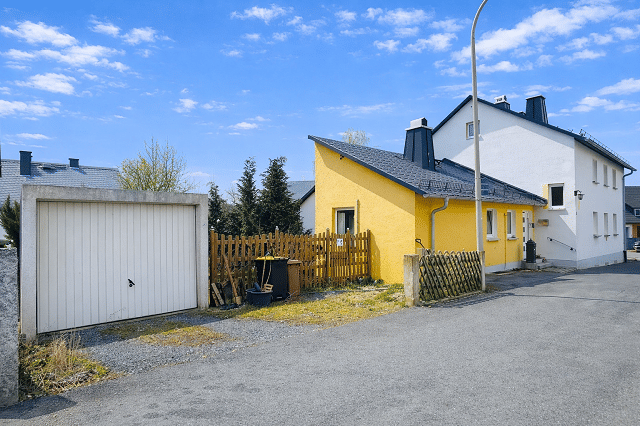 Immobilie in Döhlau - *Großzügiges Mehrgenerationenhaus in Döhlau - ein Zuhause mit Raum für Leben, Familie und Zukunft* - Bild 3