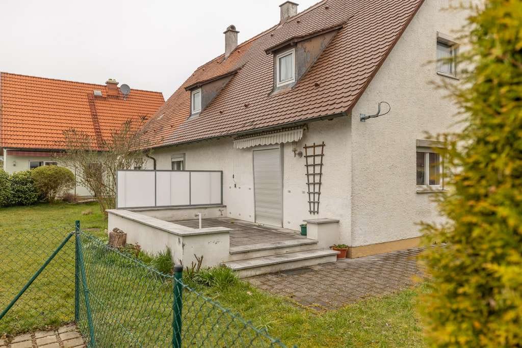 Immobilie in Landsberg am Lech - Familienidyll in Landsberg - Großzügiges Haus mit Potenzial in toller Wohnlage - Bild 3