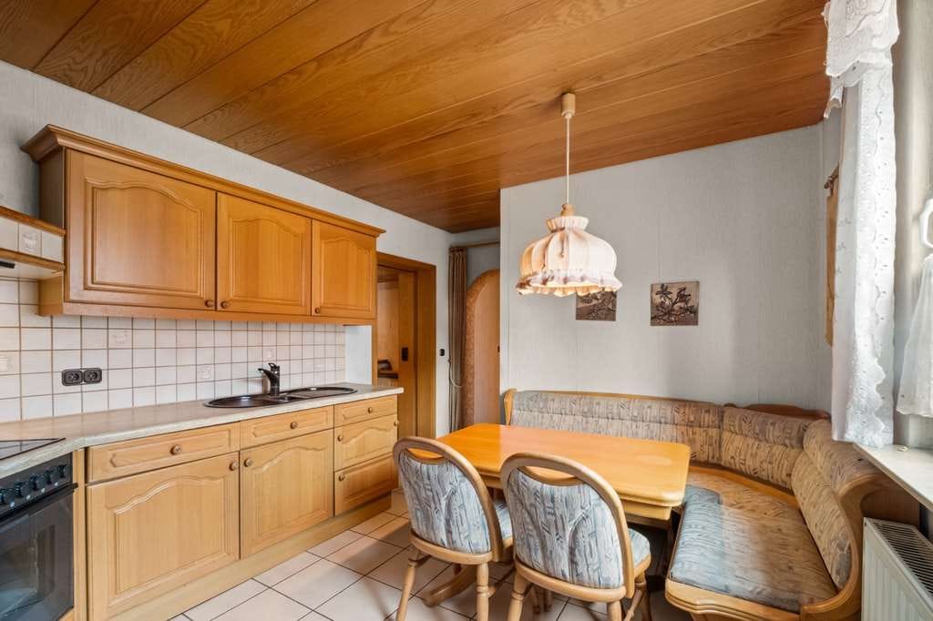 Immobilie in Schwebheim - Ein Haus voller Möglichkeiten – für Familien, Generationen und Investoren - Bild 5