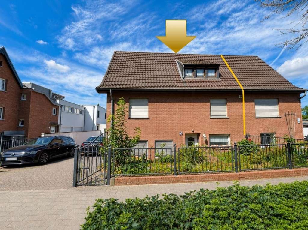 Immobilie in Heinsberg - Geräumige Doppelhaushälfte mit Einliegerwohnung, Garage und Garten in Heinsberg - Bild 0