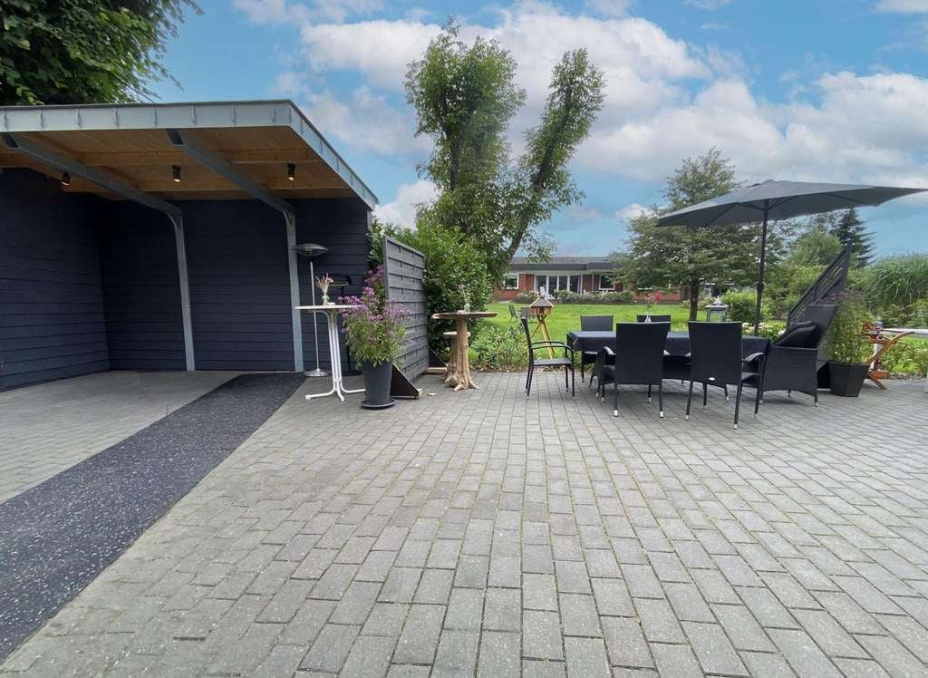 Immobilie in Harrislee - Großes Haus in Harrislee, nahe der dänischen Grenze/Stor villa til salg i Harreslev - Bild 1