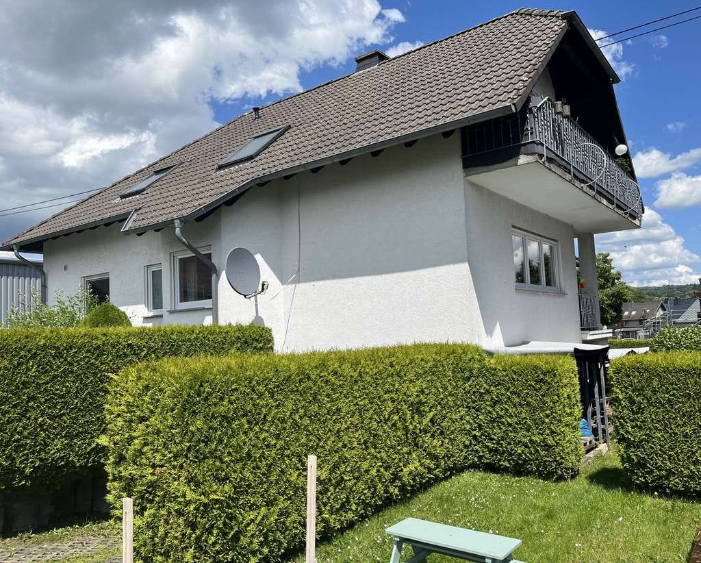 Immobilie in Waldmühlen - MFH mit 6 Wohneinheiten für Kapitalanleger im Bieterverfahren!!!, Mietertrag über 40.000 € p. a. - Bild 2