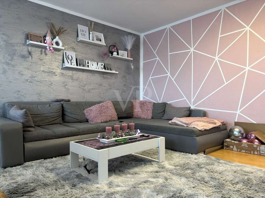Immobilie in Möglingen - Gepflegte 3-Zimmer-Wohnung mit zwei Balkonen und neuer Einbauküche - Bild 2