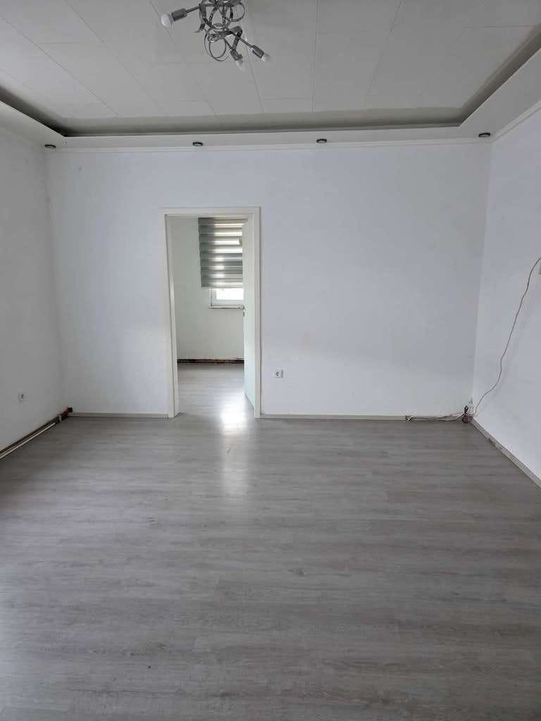 Immobilie in Neuenbürg - Renovierte 3-Zimmer Wohnung mit Garten in Neuenbürg - Bild 4