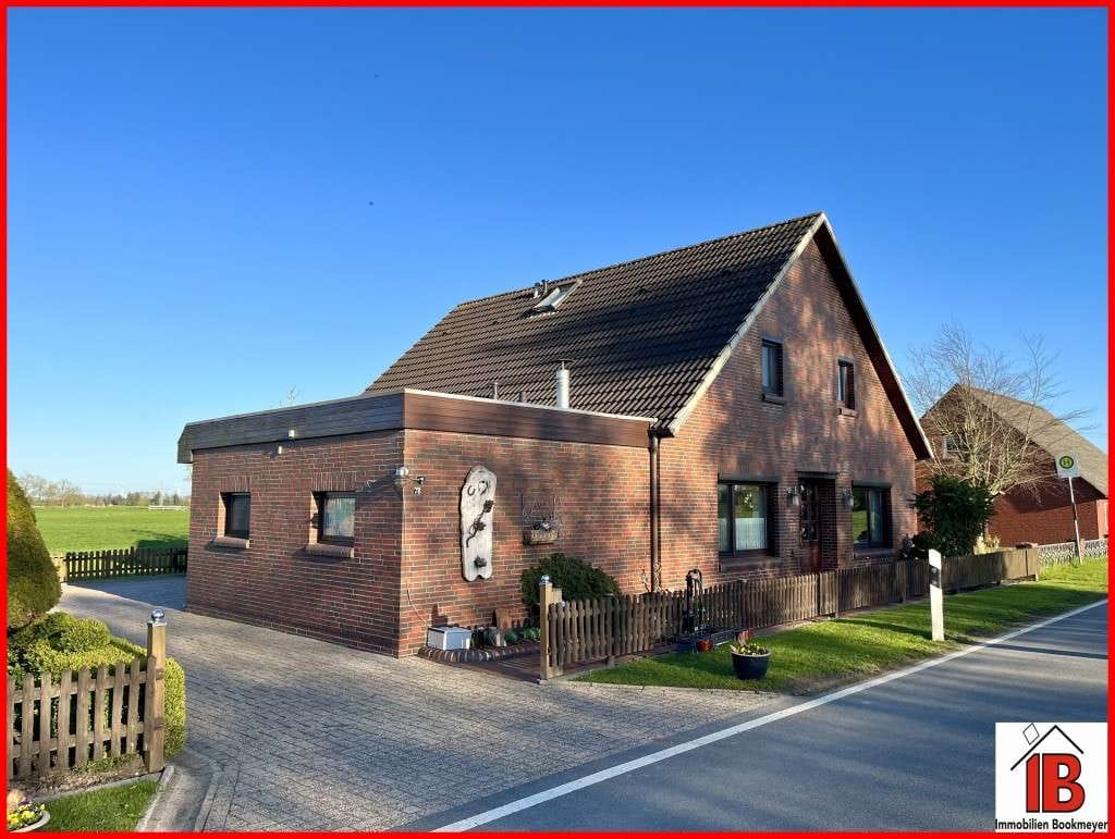 Immobilie in Stadland - Liebevoll gepflegtes Einfamilienhaus im Aussenbereich der Gem. Stadland - Bild 0