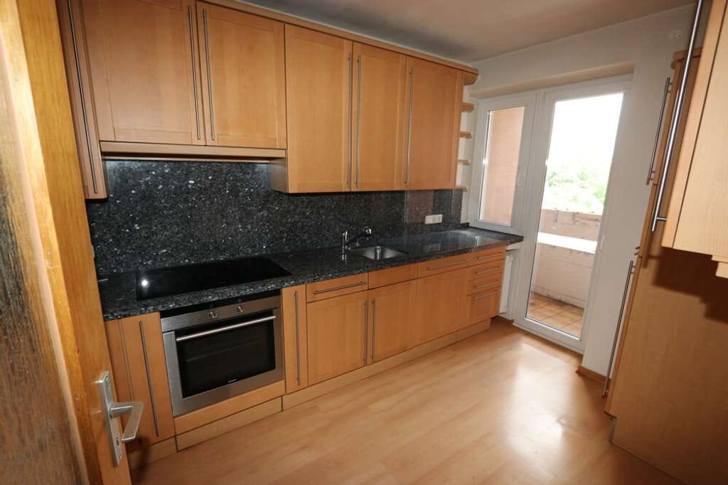 Immobilie in Kaarst - + Kaarst + 4-Zimmer-Wohnung +  ca. 105 m² Wohnfläche + Balkon + inkl. TG-Stellplatz + - Bild 3