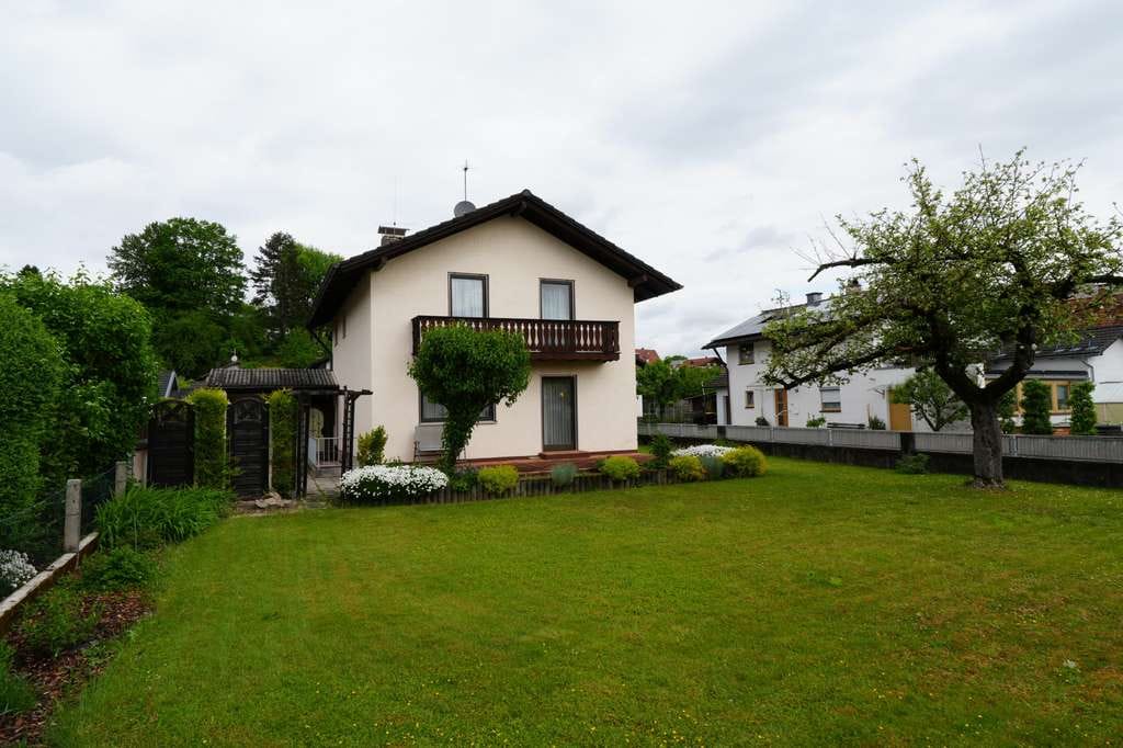 Immobilie in Simbach - renovierungsbedürftiges Einfamilienhaus in schöner zentralen Lage - 799 - Bild 4