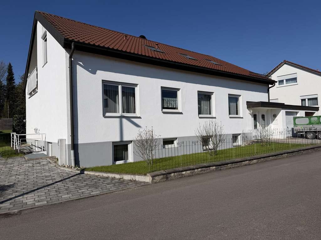 Immobilie in Aspach - Kleinaspach: Sehr schönes und gut gepflegtes Zweifamilienwohnhaus mit ganz viel Platz - Bild 4