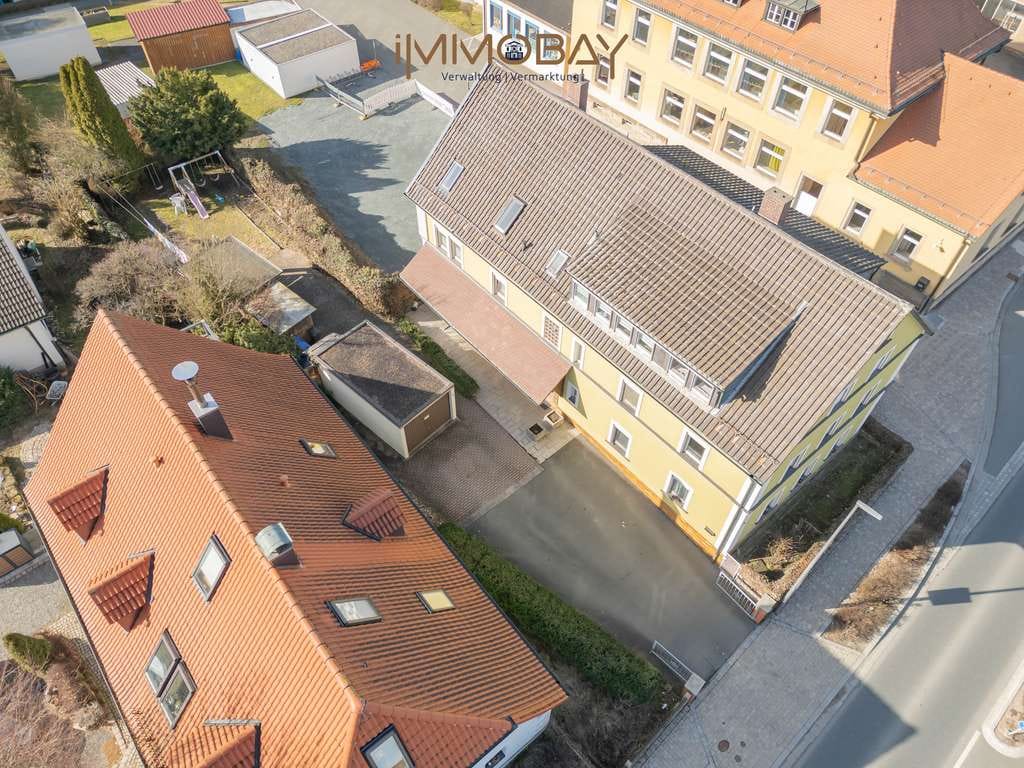 Immobilie in Bindlach - Attraktives Mehrfamilienhaus – gepflegt, renditestark und Eigennutzungspotenzial - Bild 1