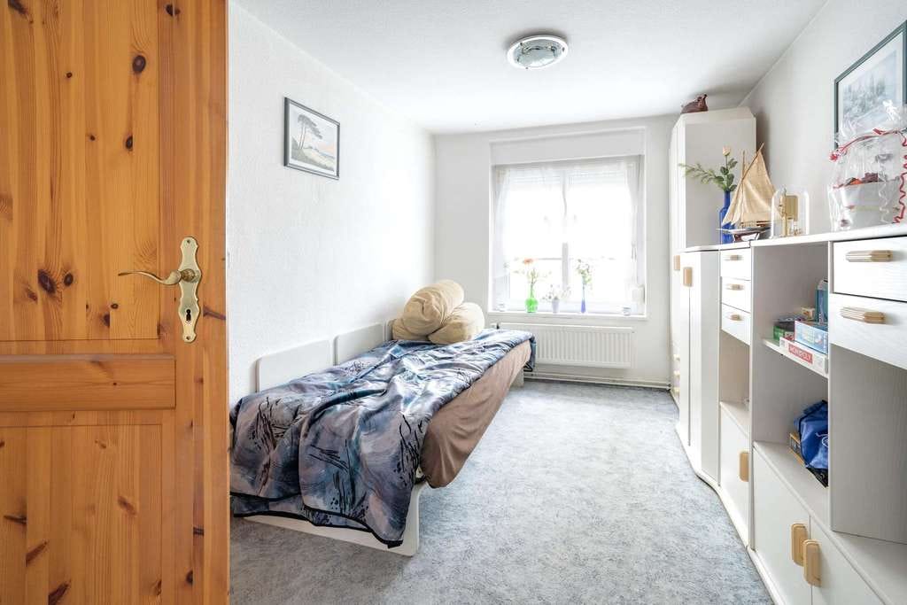 Immobilie in Barth - Zuhause mit Perspektive: Einfamilienhaus mit Einliegerwohnung im Herzen von Barth - Bild 4