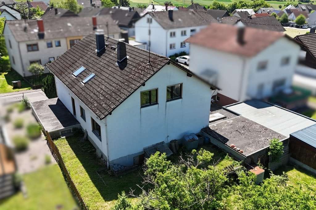 Immobilie in Waldalgesheim - Zweifamilienhaus, Wohnen auf einer Ebene, plus mehr ... in Waldalgesheim - Bild 3