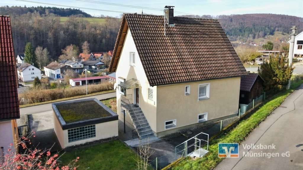 Immobilie in Zwiefalten - Viel Platz für Ihre Ideen: EFH mit großem Garten und Traumblick in Zwiefalten! - Bild 3