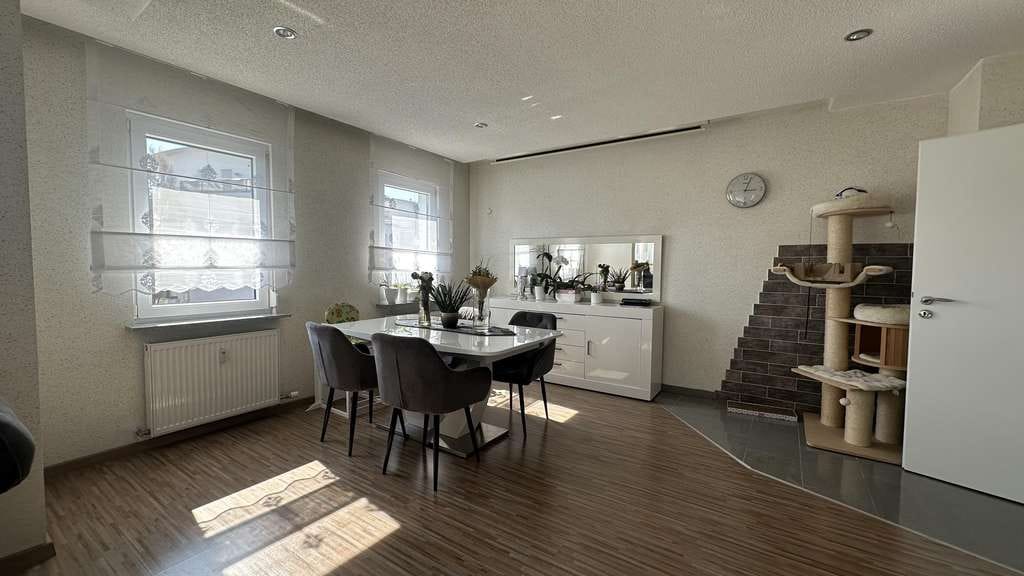 Immobilie in Ebersbach an der Fils - Lichtdurchflutete modernisierte 4-Zimmer Wohnung - Seltene Gelegenheit in Ebersbach - Bild 4