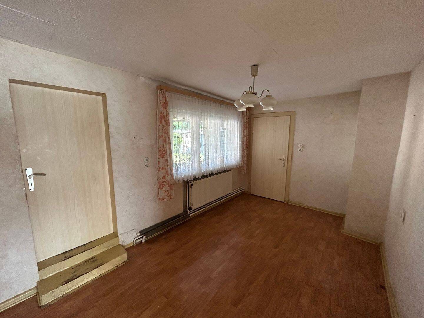 Immobilie in Osterburg (Altmark) - Bereits verkauft !  Kleines Haus für Handwerker ! - Bild 3