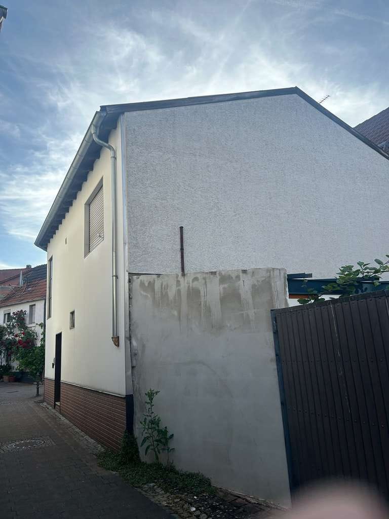 Immobilie in Wachenheim an der Weinstraße - Familienfreundliches Einfamilienhaus im ruhigen Zentrum von Wachenheim a.d.Wstr. - Bild 1