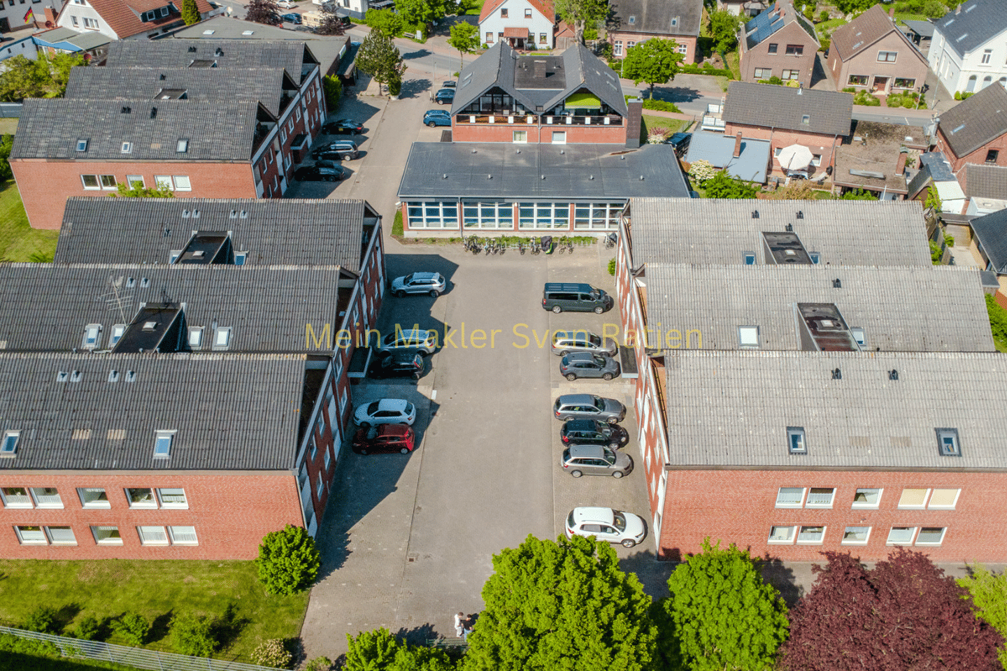 Immobilie in Butjadingen - Möblierte Eigentumswohnung mit Loggia, Hallenbad und Sauna in Burhave - Bild 2